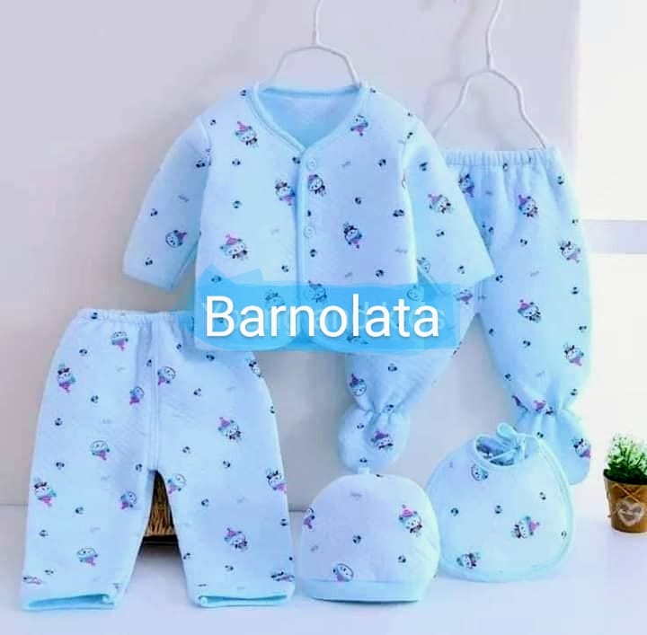 KIDS New Born Baby Winter Wear Keep Warm Cartoon Printing Baby Clothes Cotton Baby Boys Girls Unisex Baby Fleece/Falalen Suit Infant Clothes 5 Pcs Sets for 0-2 years