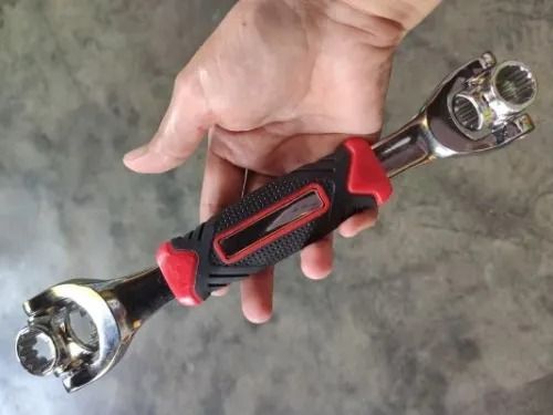 360 Degree Multipurpose Tiger Wrench 8 in 1 Tools Socket Works Universal Ratchet Spline Bolts Torx Sleeve Rotation Hand Tools